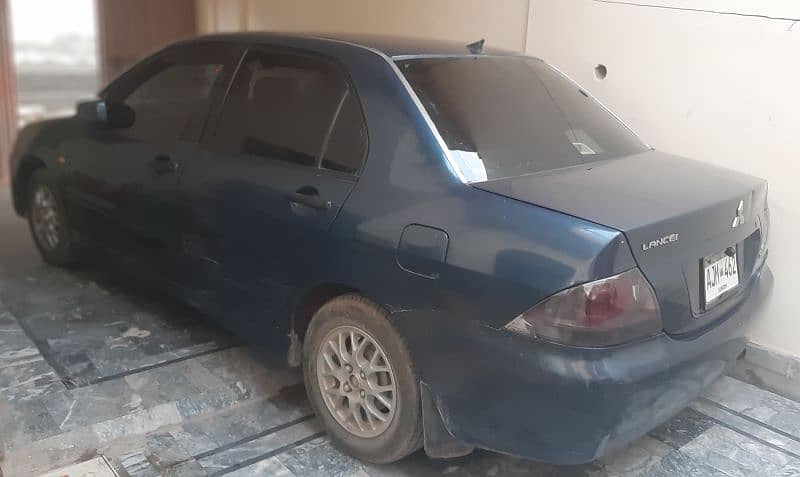 Mitsubishi Lancer 2005 5