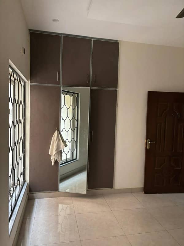 5 Marla House Like a Brand New Used House for Sale in AA Block Bahria Town Lahore 9