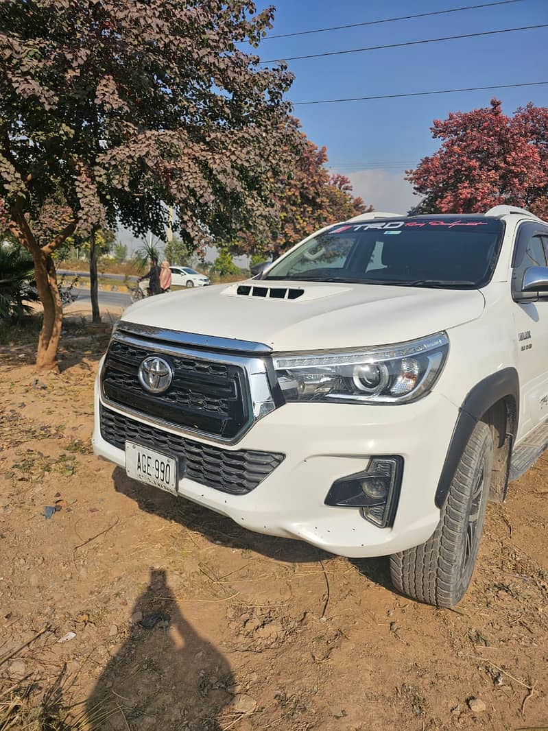 Toyota Hilux 2017 0