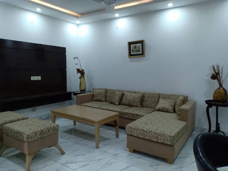 2 Bed Almost New Flat (4.5 Marla) on Ground Floor is Available for Sale In Askari-11,Lahore 2