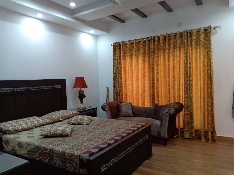 2 Bed Almost New Flat (4.5 Marla) on Ground Floor is Available for Sale In Askari-11,Lahore 4