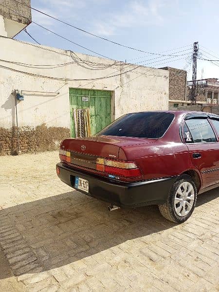 Toyota Corolla XE 1996 3