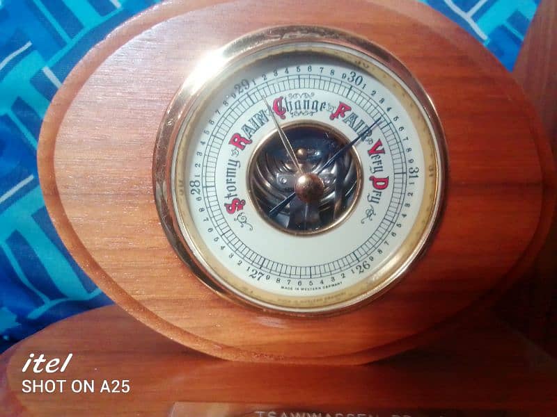 ANTIQUE BAROMETER GERMANY 0