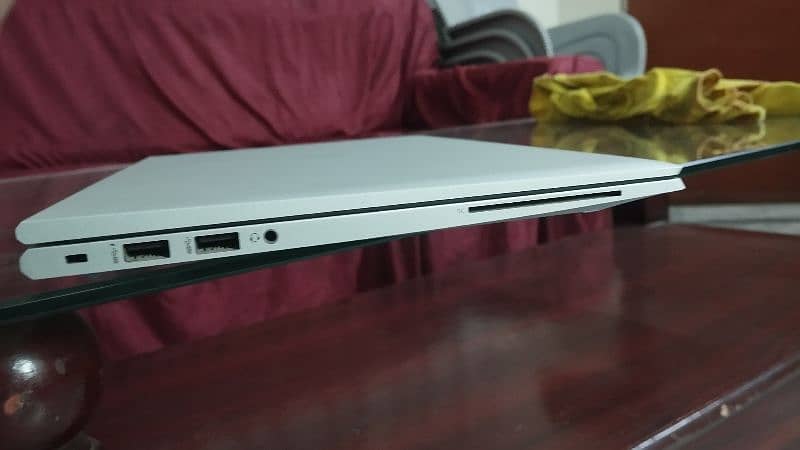 Hp Elitebook 840 G7 i5-10th generation 2