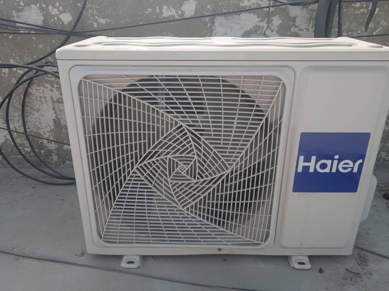 Haier AC 1 Ton 8