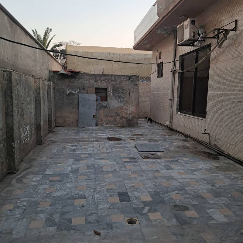 2 Kanal Banglow fully Furnished For Sale In Valencia Town Lahore 3