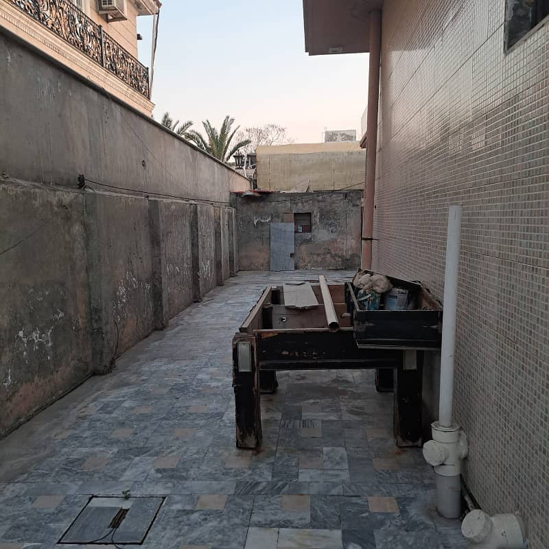 2 Kanal Banglow fully Furnished For Sale In Valencia Town Lahore 4