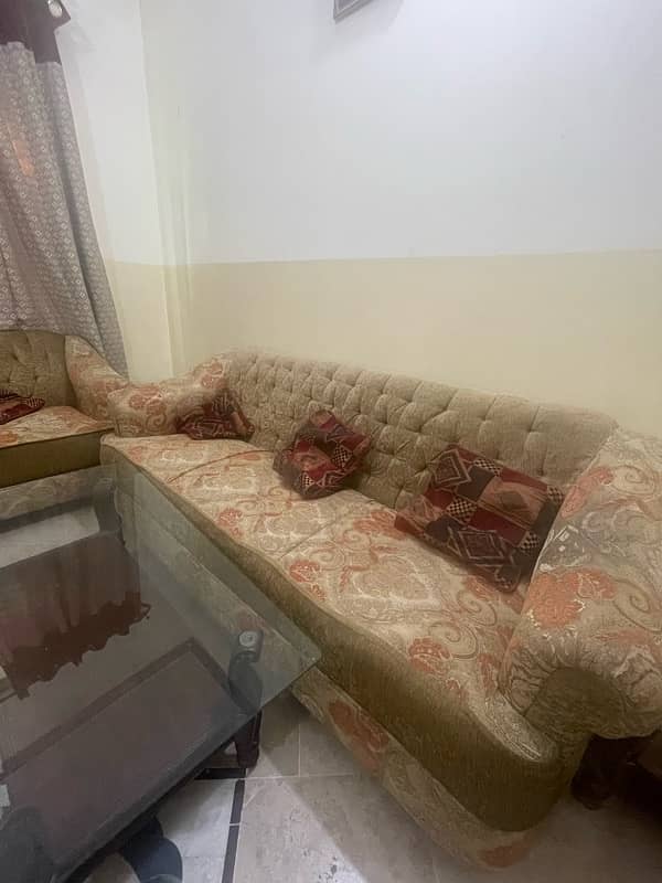 5 Seater Sofa 3