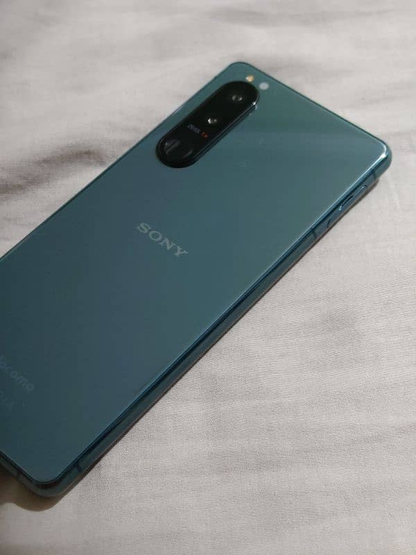 Sony Xperia 5 Mark 3 0