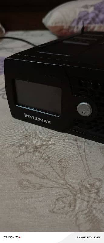 INVERMAX Inverter 720 watt 12 V New condition 8