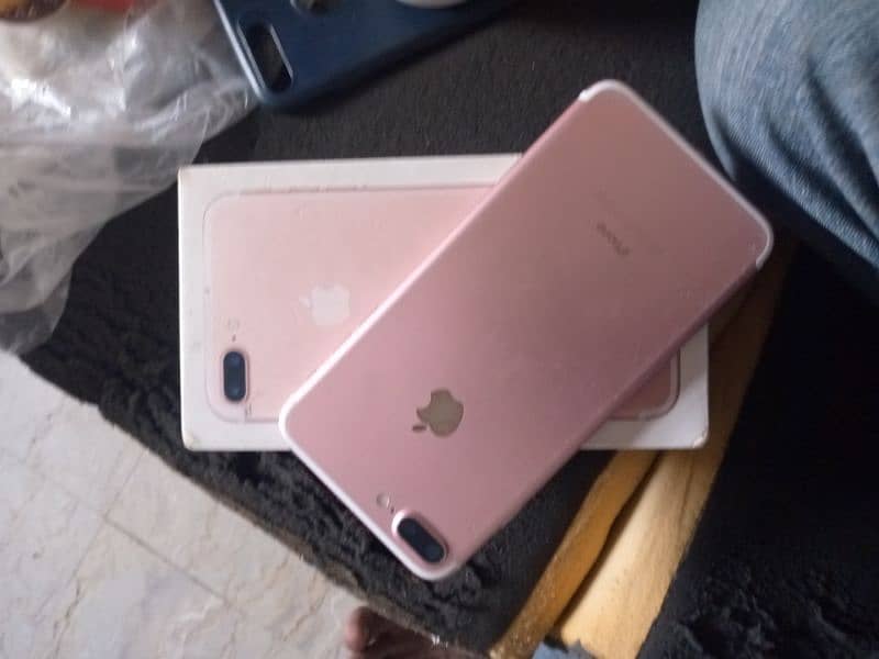 Iphone 7 plus 256gb with box 0