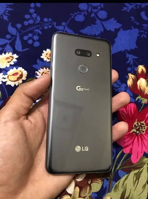 LG G think 8 6gb ram 128 memory non pta phone good condition 0