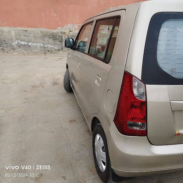 Suzuki Wagon R 2018 8