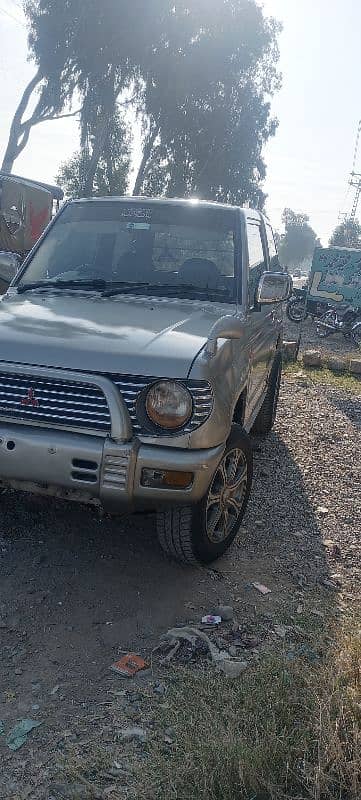 Mitsubishi Pajero Mini 1997 4