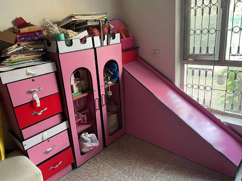 Bunk Bed for 2 kids with book toy rack staircase sdrawes 1