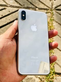 iPhone X