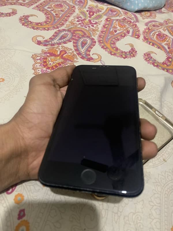 iPhone 7 Plus 32 gb pta approved 7