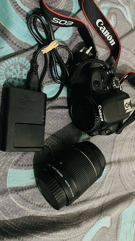 CANON DSLR CAMERA 2