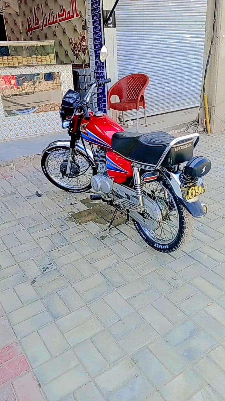 Honda CG 125 2008 6