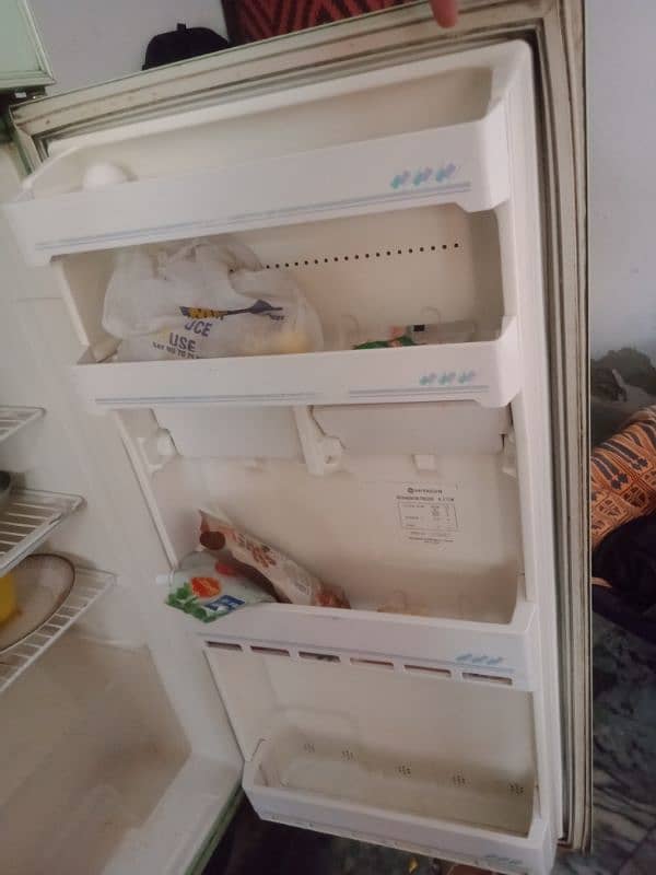 Hitachi japani fridge old but gold modal medium size 7