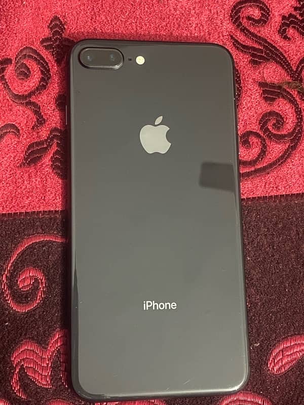 IPhone 8 Plus 12