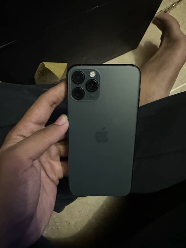 iPhone 11 Pro 0