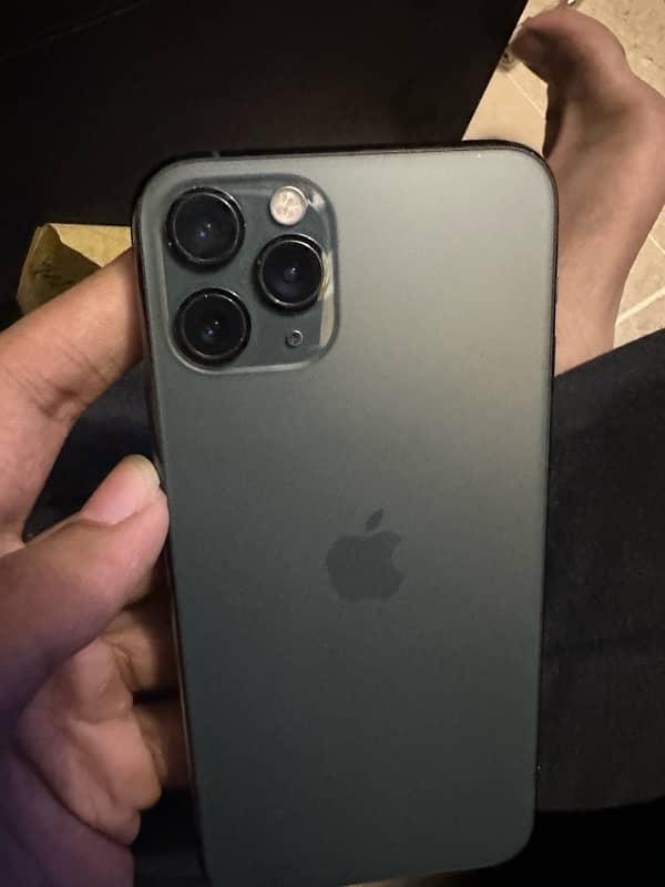 iPhone 11 Pro 1