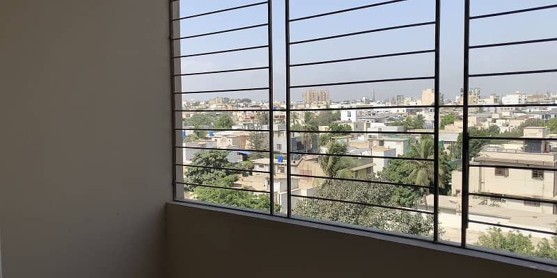 1850 Square Feet Flat For sale In SMCHS - Sindhi Muslim Society Karachi 12