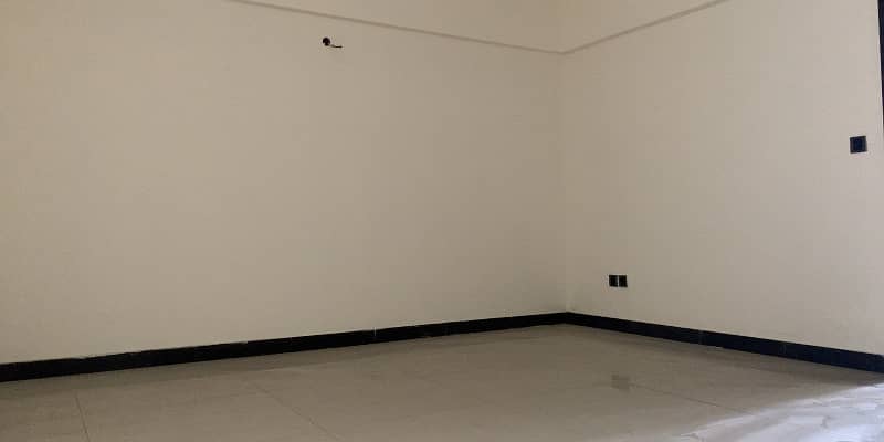 1850 Square Feet Flat For sale In SMCHS - Sindhi Muslim Society Karachi 14