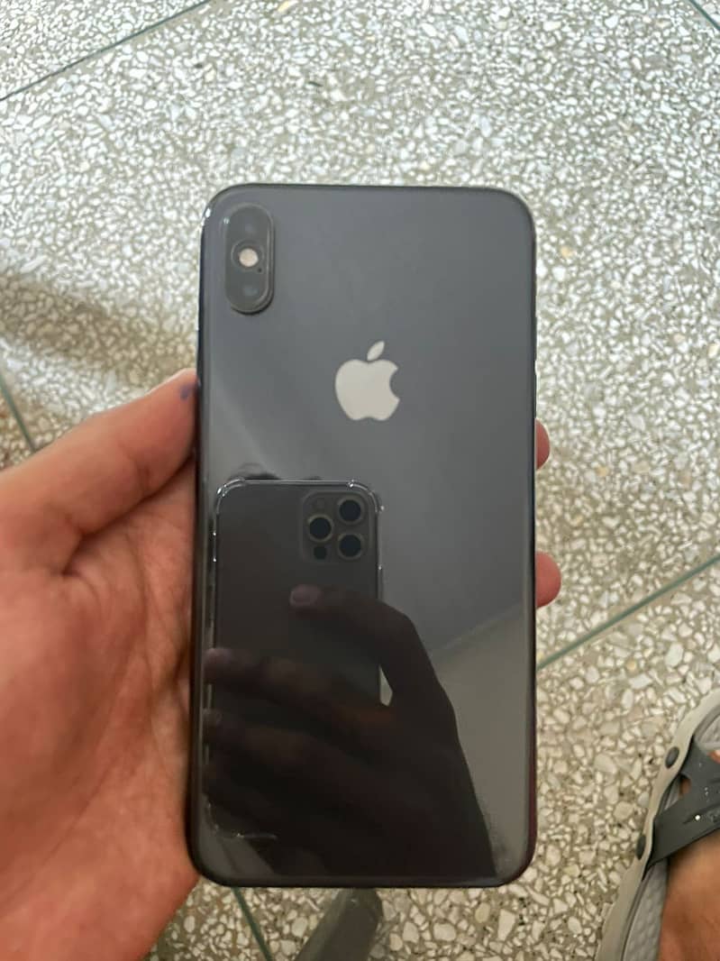 Iphone xs max 0