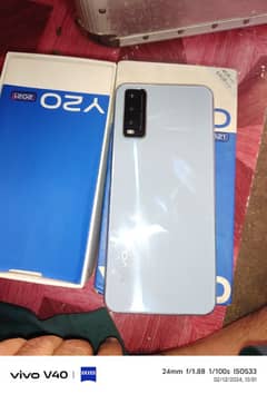 vivo y20 with box