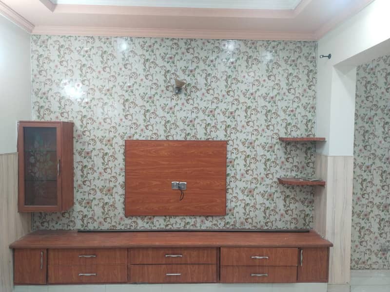 5 Marla lower Porshan for Rent in johar Town ph 2 0