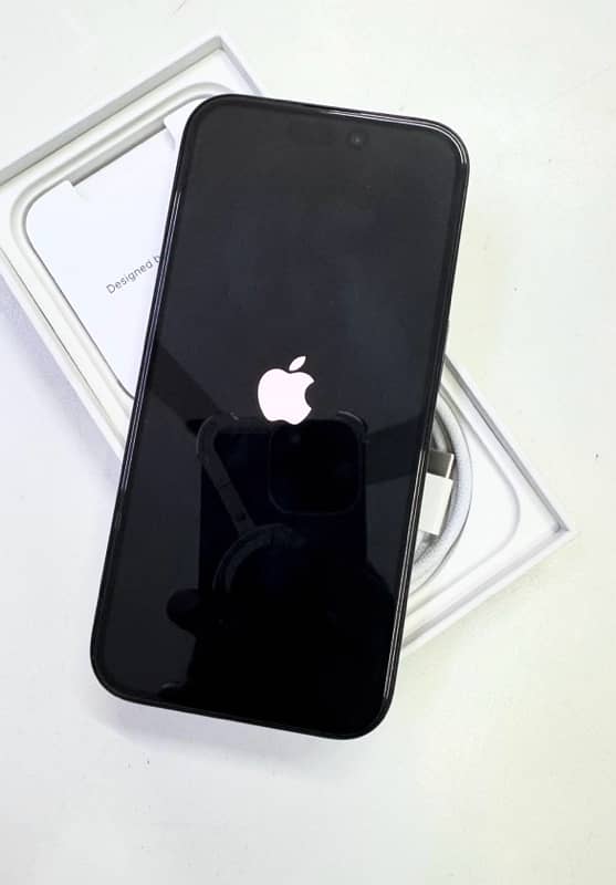 Iphone 15 pro NON-PTA 10/10 6