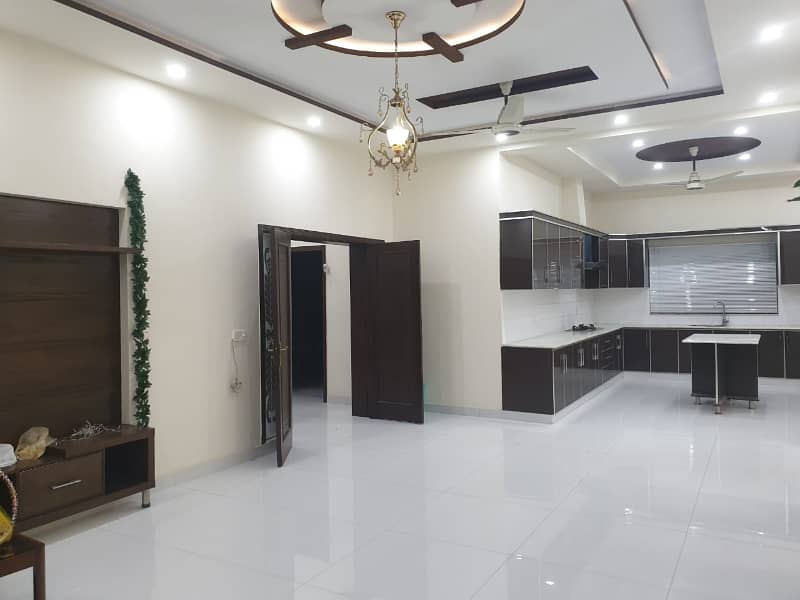 1 Kanal 3 Bed Luxury Brand New Upper Portion Available For Rent In Tauheed Block Bahria Town Lahore 7