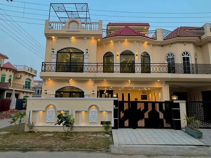 5.90 Marla Ultra Spanish Most Elegant House For Sale In Buch Executive Villas, Multan 0