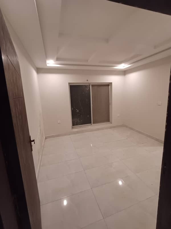 2 Bed Apartment For Sale In Bahria Town Lahore 18