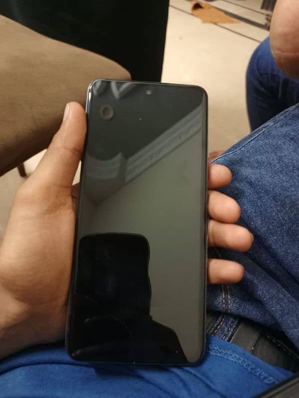 realme c65  8/256 he warranty 8 month baqi h 3