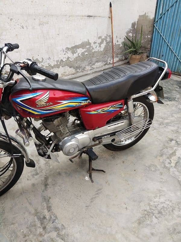 Honda 125. 1