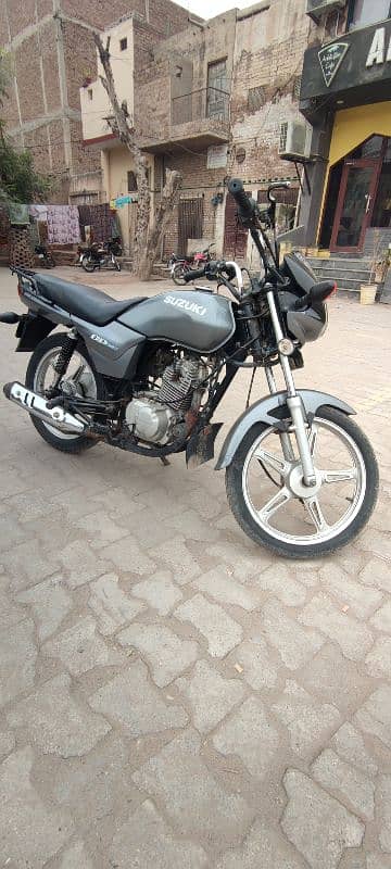 suzuki GD 110s for sale 17/18 model 3