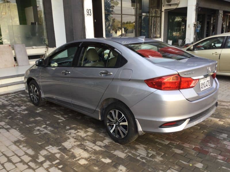 Honda City Aspire 2022 4