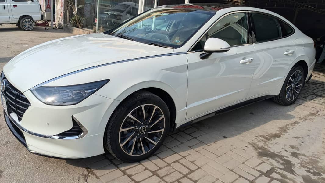 Hyundai Sonata 2024 2.0 1