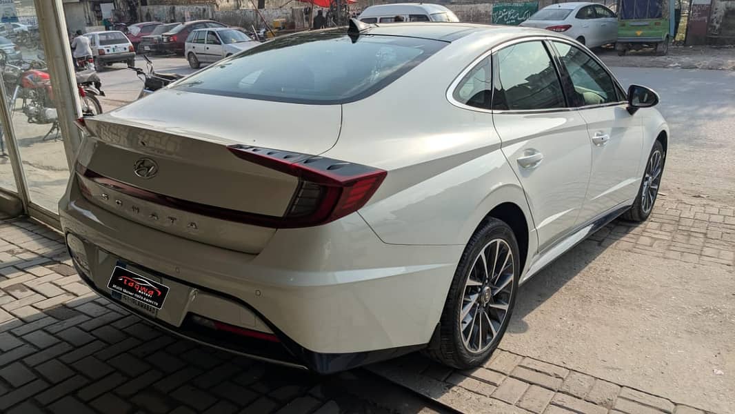 Hyundai Sonata 2024 2.0 3