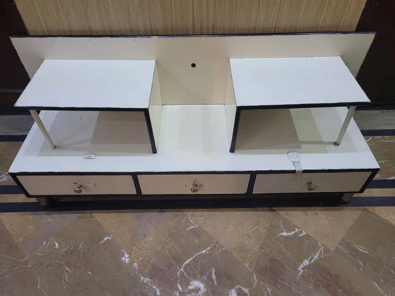 white console 1