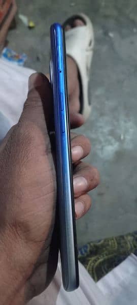 opoo 4r 128gb penel chenj 100ok koi masla ni 0