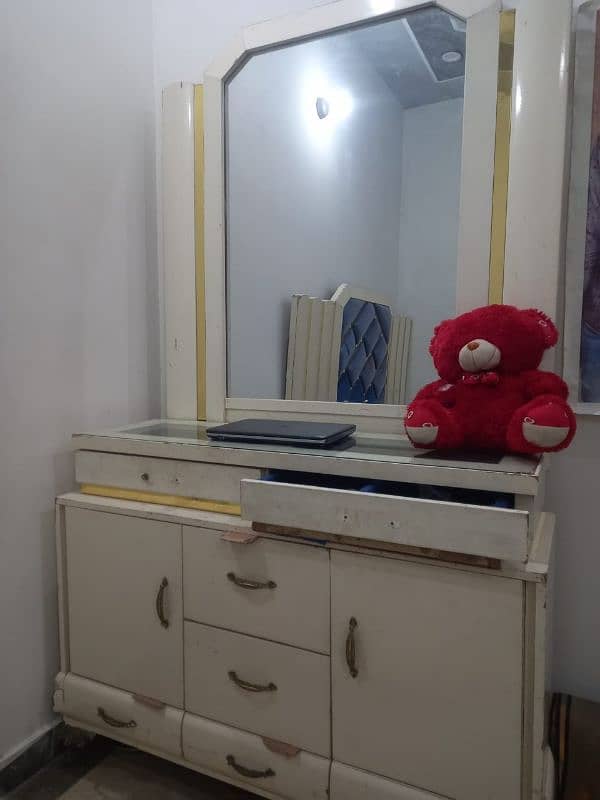 Bedroom Set For Sale 2