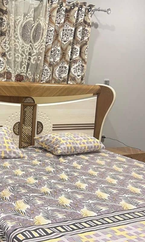 Turkish style Bed For sale with 2 side table and Dressing table 0