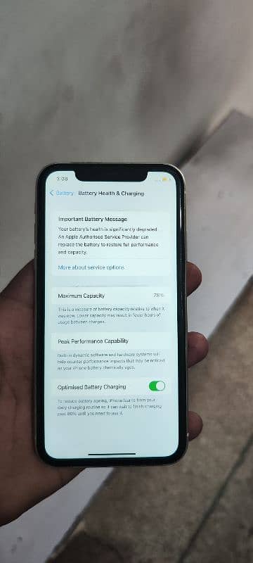 iphone 11 64GB (factory unlock) 5