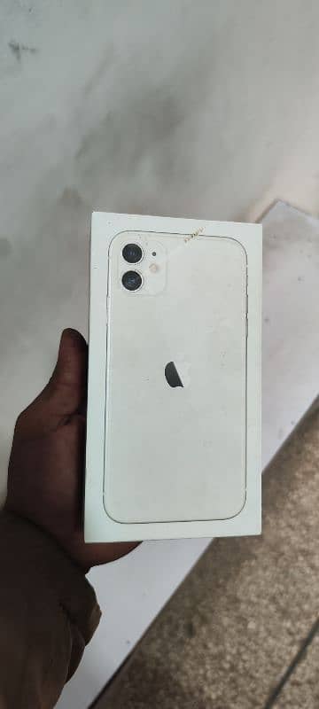 iphone 11 64GB (factory unlock) 6