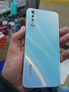 vivo s1