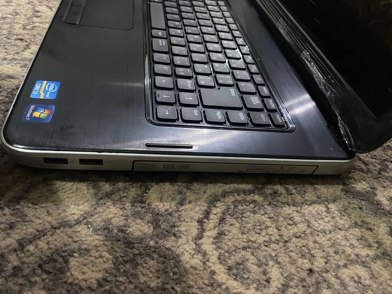 Dell Vostro series laptop brand new core i3 2nd generation 3